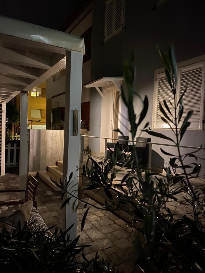 시비타노바 마르셰 Alcivico3 B&B 외부 사진